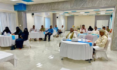 اللجنة الاستشارية بحضرموت تناقش واقع الأشغال العامة والطرق بساحل حضرموت