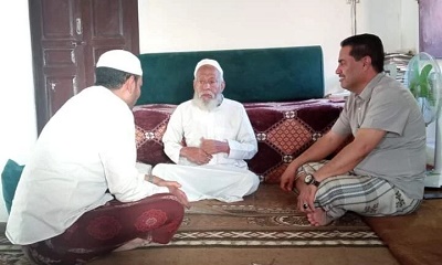 الوكيل السعيدي في زيارة إلى الشيخ العلامة علي بكير ، ويُشيد بأدواره في نشر الفضيلة والخير وإصلاح المجتمع وذات البين