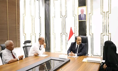 لقاءٌ بالمكلا يستعرض جوانب التنسيق في مجال التدريب والتأهيل بين الإدارة العامة لبحوث التنمية الادارية وكلية التربية بالمكلا