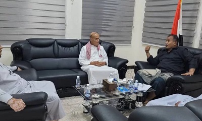 خلال لقائه برجل الاعمال الشيخ احمد مرعي الوكيل العامري يوكد دعم السلطة المحلية للمستثمرين ورجال الأعمال