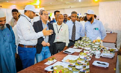 مركز الدراسات البيئية و الموارد المائية بجامعة حضرموت ينظم فعالية اليوم العالمي للأغذية بحفل و معرض للمنتجات و المحاصيل الزراعية