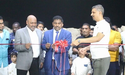 الوكيل باضاوي يفتتح ملاعب العمودي الرياضية بالمكلا