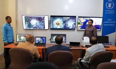 محافظ حضرموت يوجه برفع الاستعداد واتخاذ التدابير اللازمة تجاه العاصفة الإعصارية “تيج”