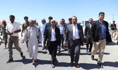 محافظ حضرموت يدشن حُزمة من المشاريع الحيوية بمديرية الشحر