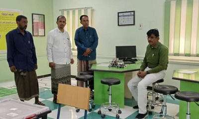 مدير تربية دوعن ومدير دائرة التعليم الالكتروني بتربية الساحل يزوران معامل الروبوت بثانويات دوعن