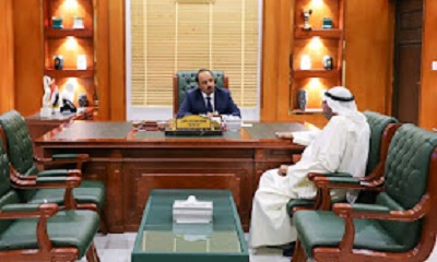 المحافظ بن ماضي يناقش مع مدير شركة "جلف كير" التطلعات للاستثمار في مجال التعدين