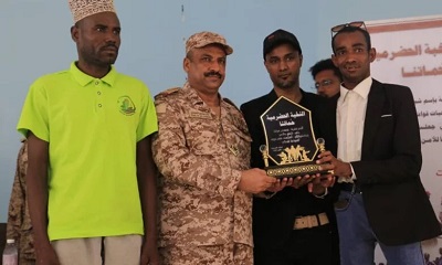 شباب حضرموت يكرمون قائد النخبة والأمن بحضرموت تحت شعار (النخبة الحضرمية ..حماتنا)