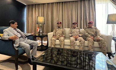 عضو مجلس القيادة الرئاسي البحسني يوجه رئاسة الأركان العامة بتنفيذ نزولات ميدانية مفاجئة لتفتيش الألوية والوحدات العسكرية