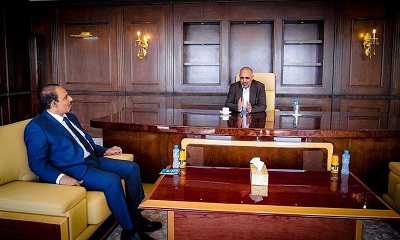 اللواء الزبيدي يطلع على مستجدات الأوضاع في محافظة حضرموت