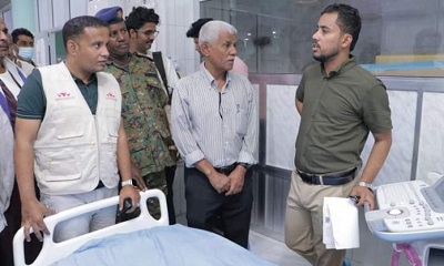 مدير عام مديرية الشحر يطلع على سير العمل بمستشفى الشحر ويتفقد أقسامها المختلفة