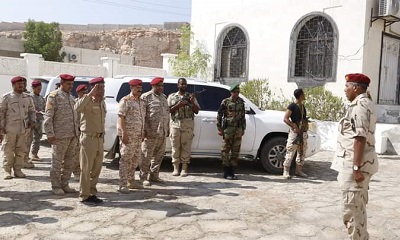 قائد المنطقة العسكرية الثانية يتفقد المستشفى العسكري