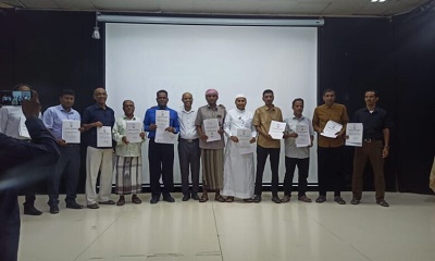 مدير مكتب وزارة التربية والتعليم بالساحل يدشن دورة تطوير معلمي وموجهي اللغة الإنجليزية تنفيذ المجلس الثقافي البريطاني