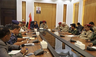وزير الدفاع رئيس اللجنة الأمنية العليا يترأس اجتماعا للجنة الأمنية بحضرموت