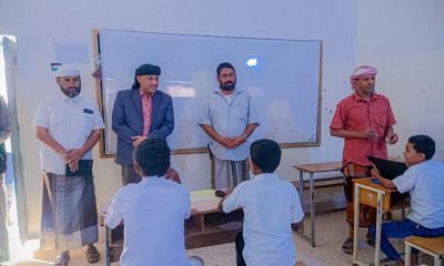 مدير إدارة التربية والتعليم بمديرية القطن يتفقد سير العملية الامتحانية بمدرستي ابن هامل وخولة بالعقاد