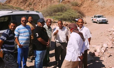مدير الكهرباء يتفقد عدداً من مشاريع المؤسسة بمديريتي المكلا وبروم ميفع