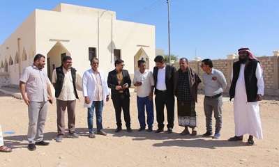 مدير عام مديرية ثمود يلتقي وفد مكتب وزارة الصحة العامه والسكان بالوادي والصحراء