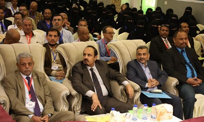 المحافظ بن ماضي يرعى بالمكلا فعالية علمية صحية تلامس الاهتمام بصحة الأم والطفل