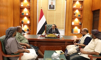 محافظ حضرموت يطلع على أوضاع مديرية عمد