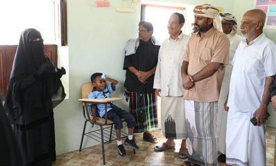 الشيخ بن حبريش يطلع على أنشطة مركز رعاية وتأهيل ذوي الإعاقة في مديرية الديس الشرقية