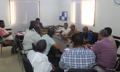 المكلا: اجتماع يناقش الاجراءات المتبعة للحد من ارتفاع اسعار الأسماك