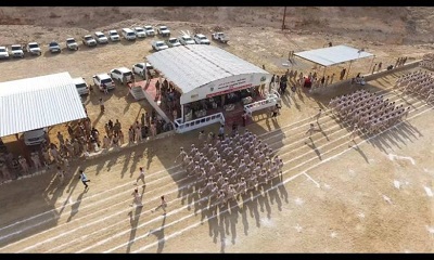 محافظ حضرموت وقائد المنطقة العسكرية الثانية يشهدان حفل تخرج الدفعة الثامنة استجداد بلواء النخبة بالمكلا