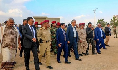 النائب البحسني يوجه باستئناف العمل في مشروعي المجمع السياحي لنادي الضباط وحديقة النصب التذكاري