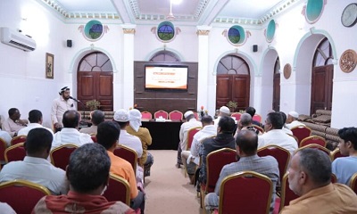 بديوان نادي المعلم تدشين بطولة المناظرات للمعلمين