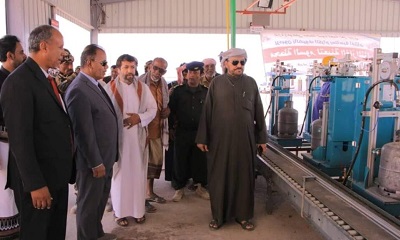 الوكيل العامري يفتتح محطة السوم لتعبئة الغاز المنزلي