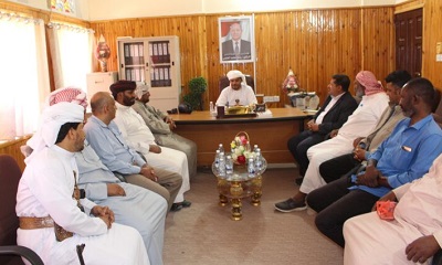 المنهالي مدير عام ثمود يلتقي عميد كلية التعليم المفتوح جامعة سيئون