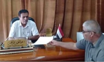 رئيس الهيئة التنفيذية لمؤتمر حضرموت الجامع مكتب القطن يطلع المدير العام للمديرية على احتياجات ومطالب المواطنين