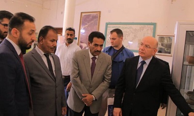 الوكيل العامري والسفير التركي يزوران قصر سيئون والمركز التراثي للفضة الحضرمية بمدينة سيئون
