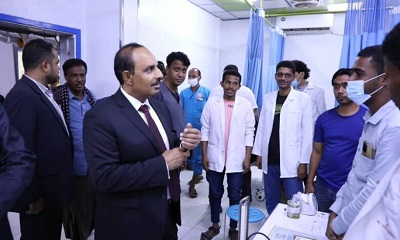 محافظ حضرموت يقوم بزيارة مفاجئة لمشفى المكلا للأمومة والطفولة ويطلع على الخدمات المقدمة للمرضى