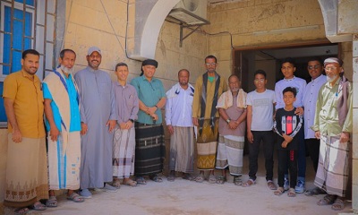 مدير تربية القطن يودع فريق الروبوت بمدرسة الفقيد بن حمدة المشارك في البطولة الخليجية للروبوت 