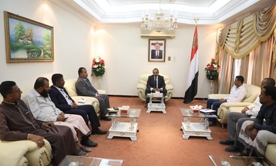 محافظ حضرموت يرأس اجتماعًا لمجلس إدارة مؤسسة الكهرباء بالوادي للاطلاع على جهود تعزيز الطاقة وتحسين الشبكة