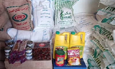 مؤسسة رخية للتنمية تنفذ مشروع السلال الغذائية الرمضانية