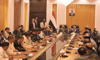 رئيس الوزراء يلتقي قيادة السلطة المحلية بحضرموت وعدد من أعضاء المكتب التنفيذي