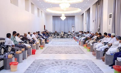 رئيس الوزراء يؤكد عزم الحكومة إنهاء أي ممارسات خاطئة تمثل عقبة أمام الاستثمارات والقطاع الخاص