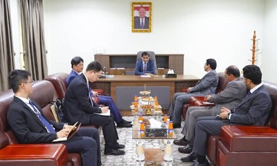 عضو مجلس القيادة الرئاسي البحسني يبحث مع القائم بأعمال السفير الصيني آفاق التعاون المشترك بين البلدين