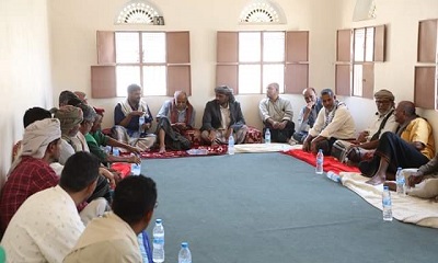 وكيل أول حضرموت يطلع على الاوضاع الصحية في منطقة الصدارة بمديرية حجر