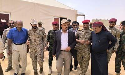 محافظ حضرموت يتفقّد العمل بميناء منفذ الوديعة البري ويبحث سبل تعزيزه بالمنشآت الخدمية