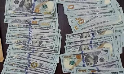 ببلاغات من تجار وصرافات.. وزارة الداخلية تضبط آلاف الدولارات المزيفة