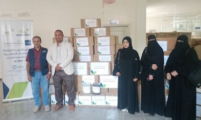 الجمحي يدشن مشروع المساعدات الدوائية لتوفير كميات من الأدوية الطارئة للمديريات المتضررة من الأمطار والسيول عبر كلستر الصحة بتمويل من مؤسسة صلة للتنمية