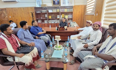 اللجنة الشبابية بمنطقة العقاد تلتقي بوكيل المحافظة المساعد لشؤون الوادي والصحراء المهندس هشام السعيدي