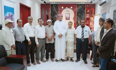 مدير عام سيئون يرعى حفل تكريم الأطباء والمنسقين المساهمين في العيادة الخيرية الرمضانية وتسليم سيارة إسعاف لحي الوحدة بمدينة سيئون