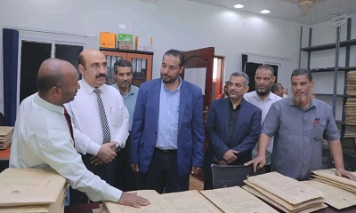 الوزير العكبري يتفقد سير التحضيرات النهائية لاختبارات الثانوية العامة بالمطبعة السرية بالمكلا