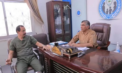 مدير أمن ساحل حضرموت يتفقد مصلحة الأحوال المدنية