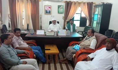 العامري والمنهالي يناقشان الأوضاع الصحية بمديرية رماه الصحراوية