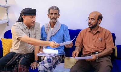 الاستلام والتسليم بين المدير السابق والجديد لإدارة التربية والتعليم بمديرية القطن