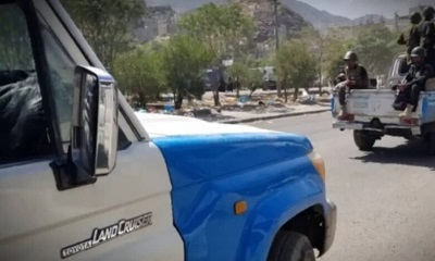 عاجل شرطة مديرية حوره وادي العين تطارد مطلوب أمني وتتبادل باطلاق النار معه اثناء محاولته اختطاف جندي