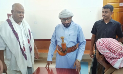  مدير عام شبام يزور فرع المؤسسة العامة للإتصالات بالمديرية ويطلّع على سير اجراءات الإشتراك في خدمة الفورجي المنزلي الجيل الرابع الحديث 